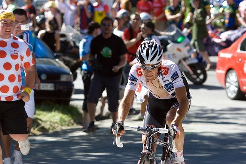 sastre climbs the alpe d'huez